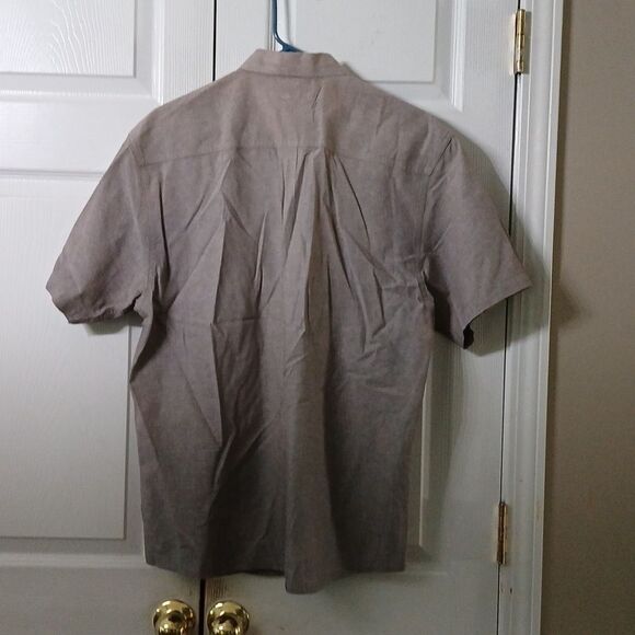 Markham tan/brown  button down short sleeve shirt  Sz M EUC - Picture 4 of 6